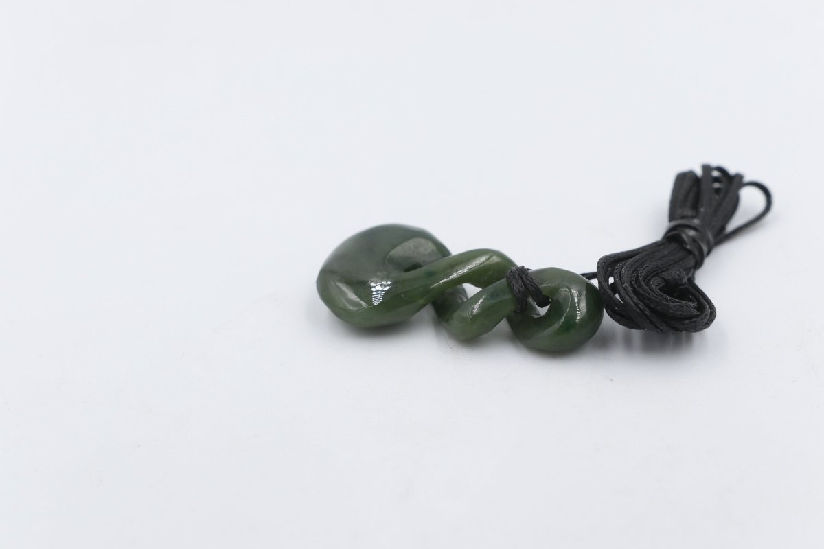 New Zealand Greenstone Twist