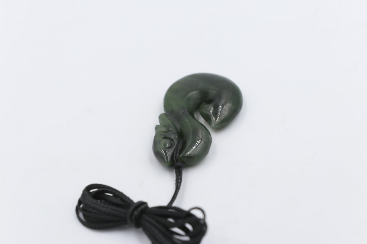 New Zealand Greenstone Manaia HPN513
