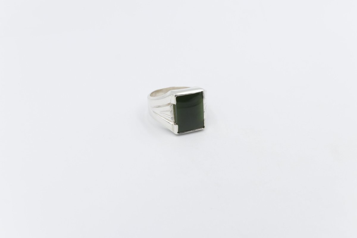 Stg Silver Ring with Greenstone 489ALX