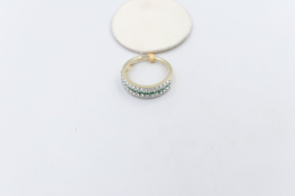 10K Gold Lab grown Diamond and Emerald Ring