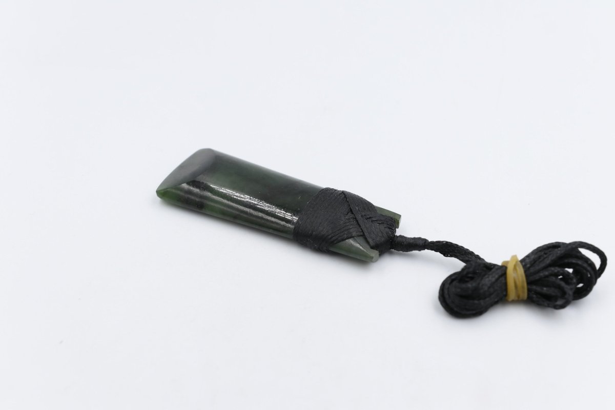 New Zealand Greenstone Toki