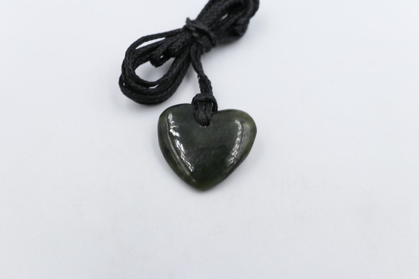 New Zealand Greenstone Heart HPH20