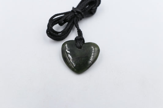 New Zealand Greenstone Heart HPH20