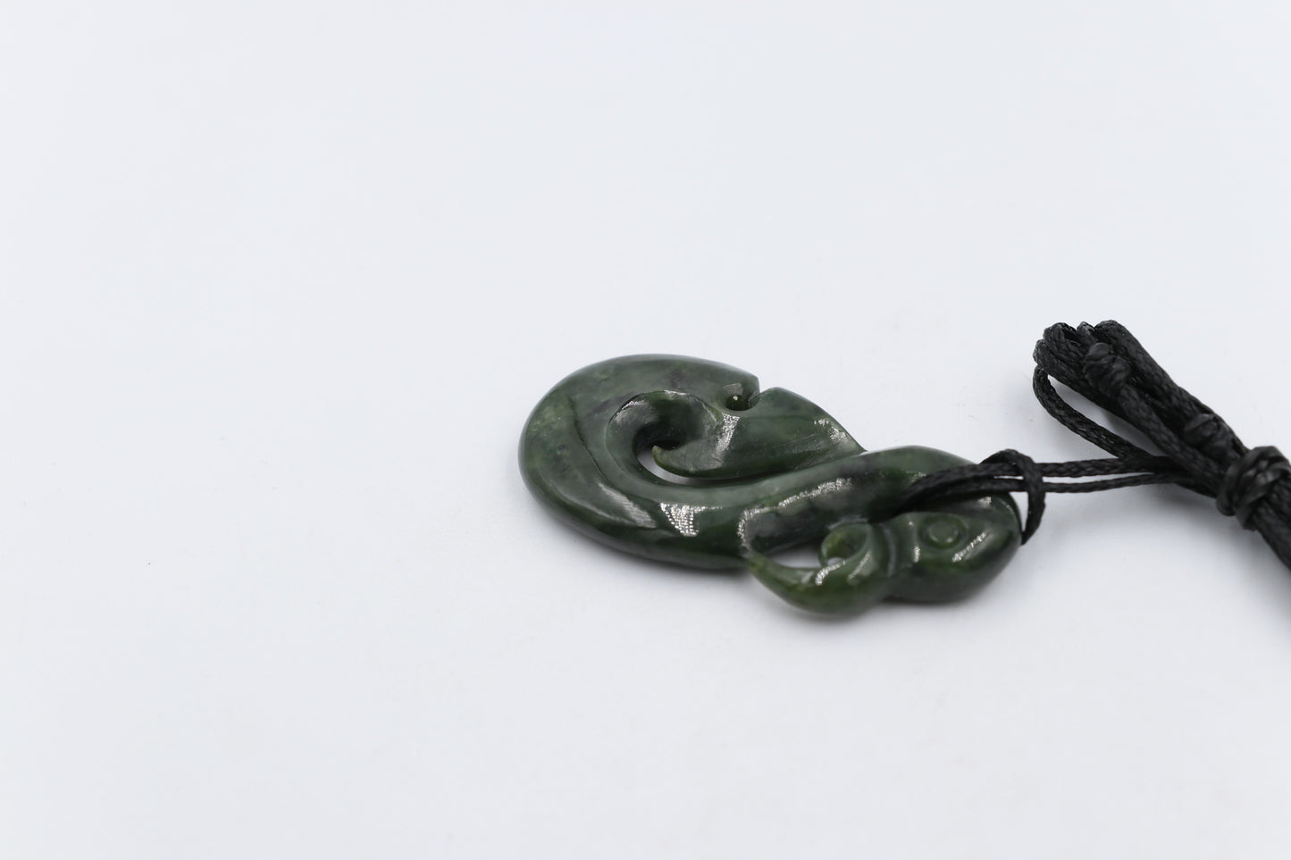New Zealand Greenstone Manaia HPN900
