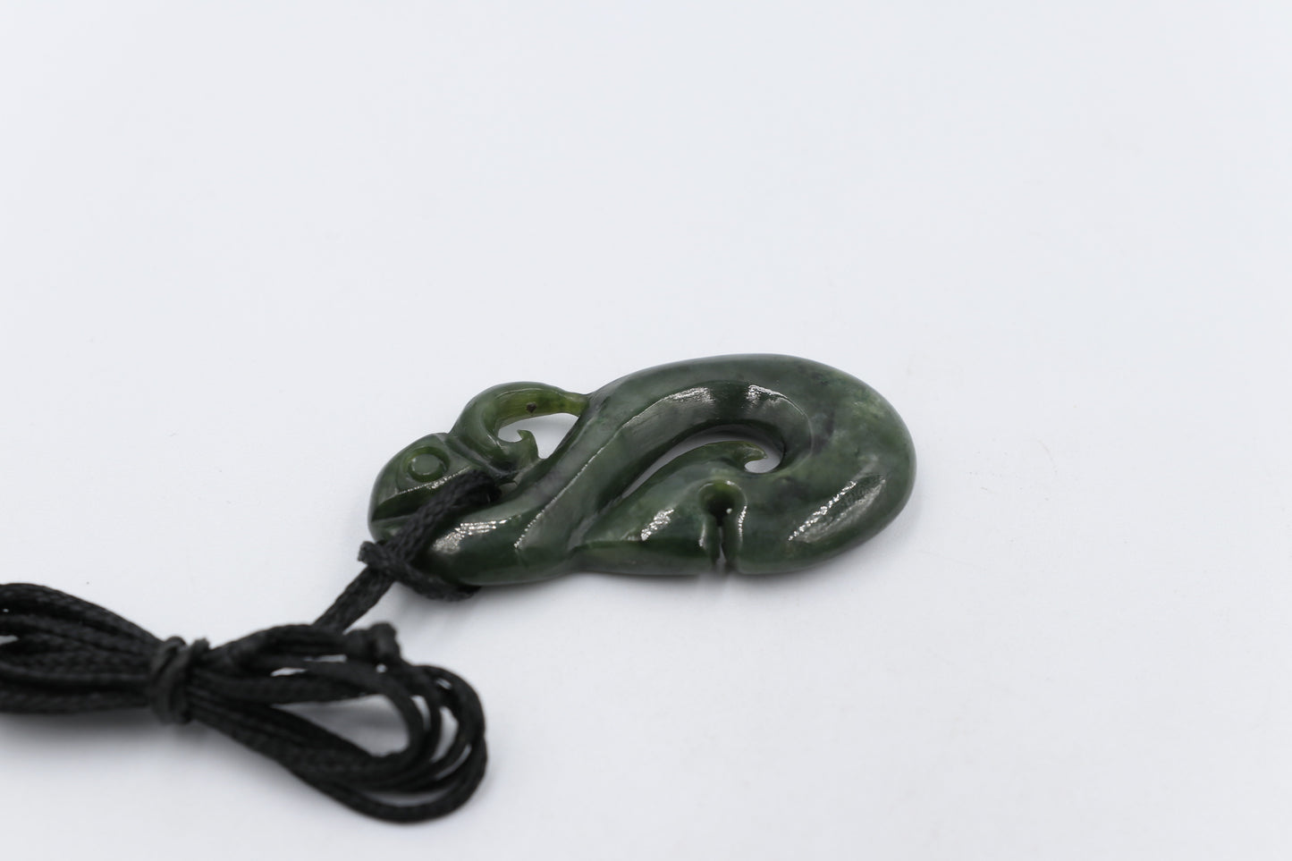 New Zealand Greenstone Manaia HPN900