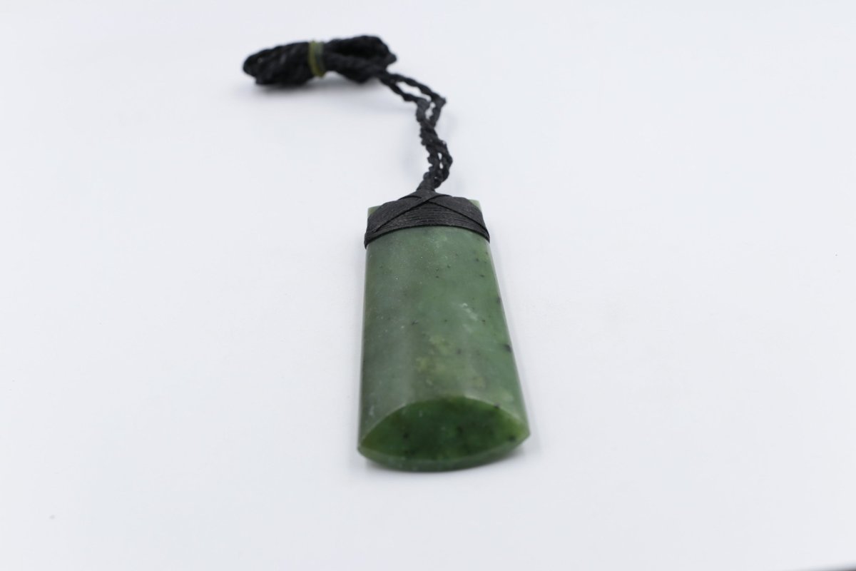 New Zealand Greenstone Toki HPFF90