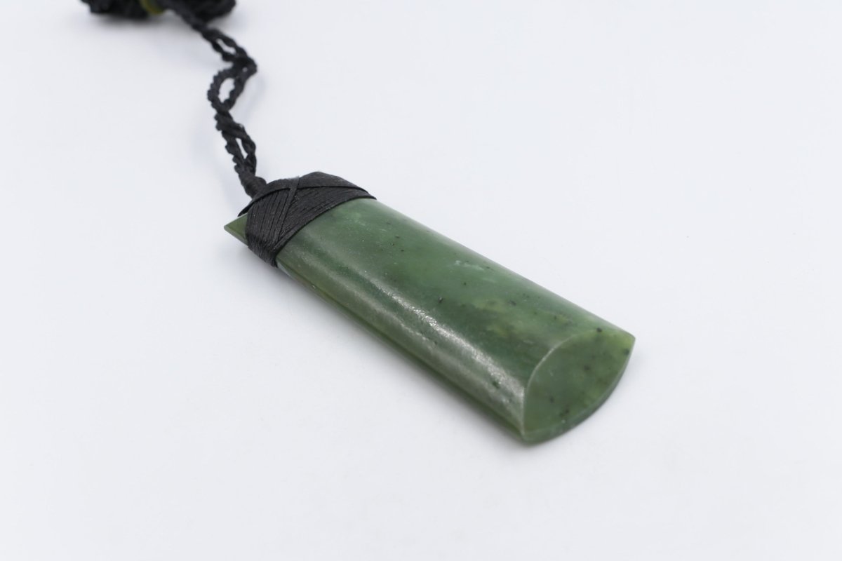 New Zealand Greenstone Toki HPFF90