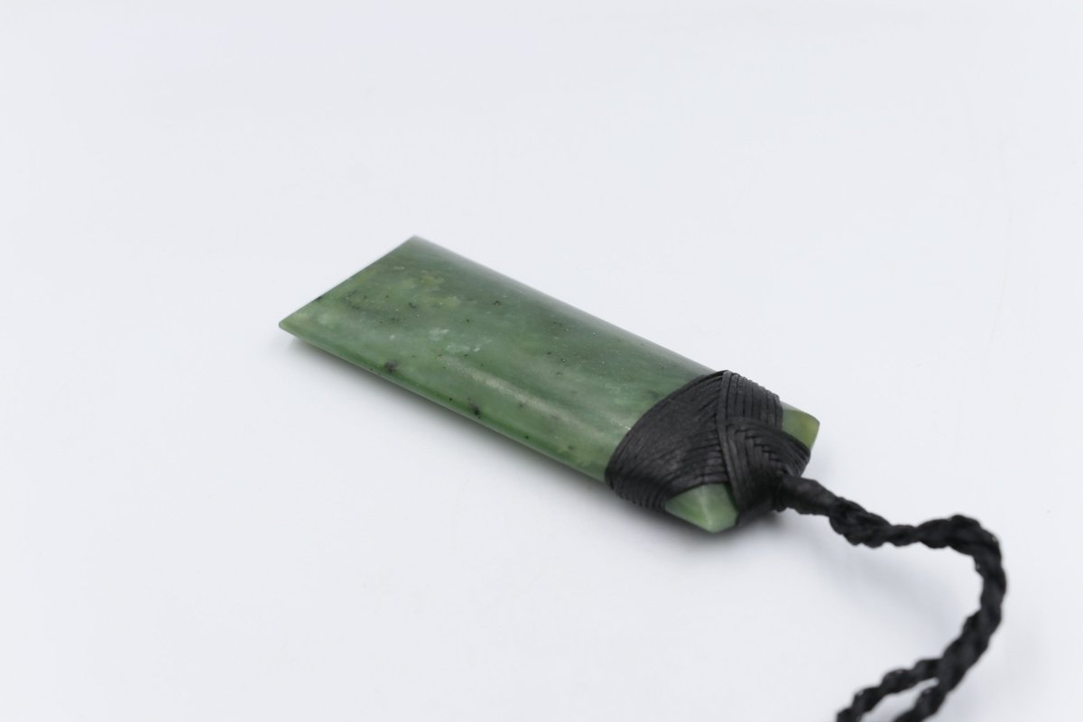 New Zealand Greenstone Toki HPFF90
