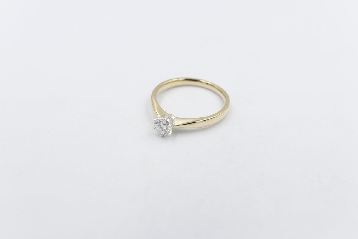 9ct Gold with White Gold Claws 0.37ct Solitaire Ring SYR8151