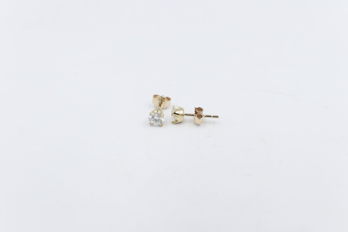 9ct Gold Set Lab Diamond Stud Earrings TDW 1.14ct SYE997
