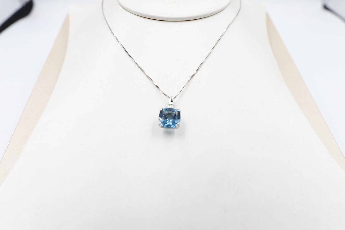 9ct White Gold Blue Topaz and Diamond Pendent 28660A