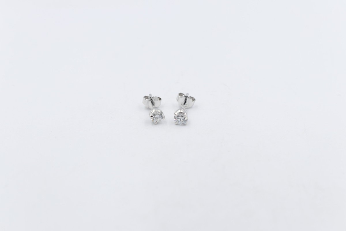 9ct White Gold Set Lab Diamond Stud Earrings TDW 0.80t SYE996