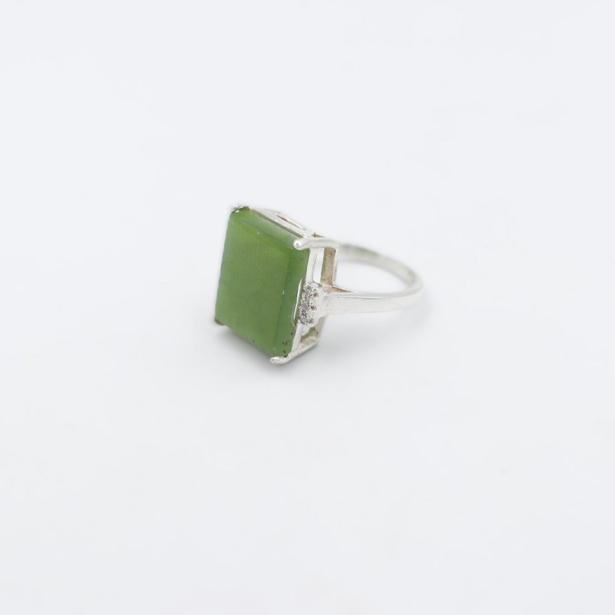 Stg Silver Ring with Greenstone ALX487.13