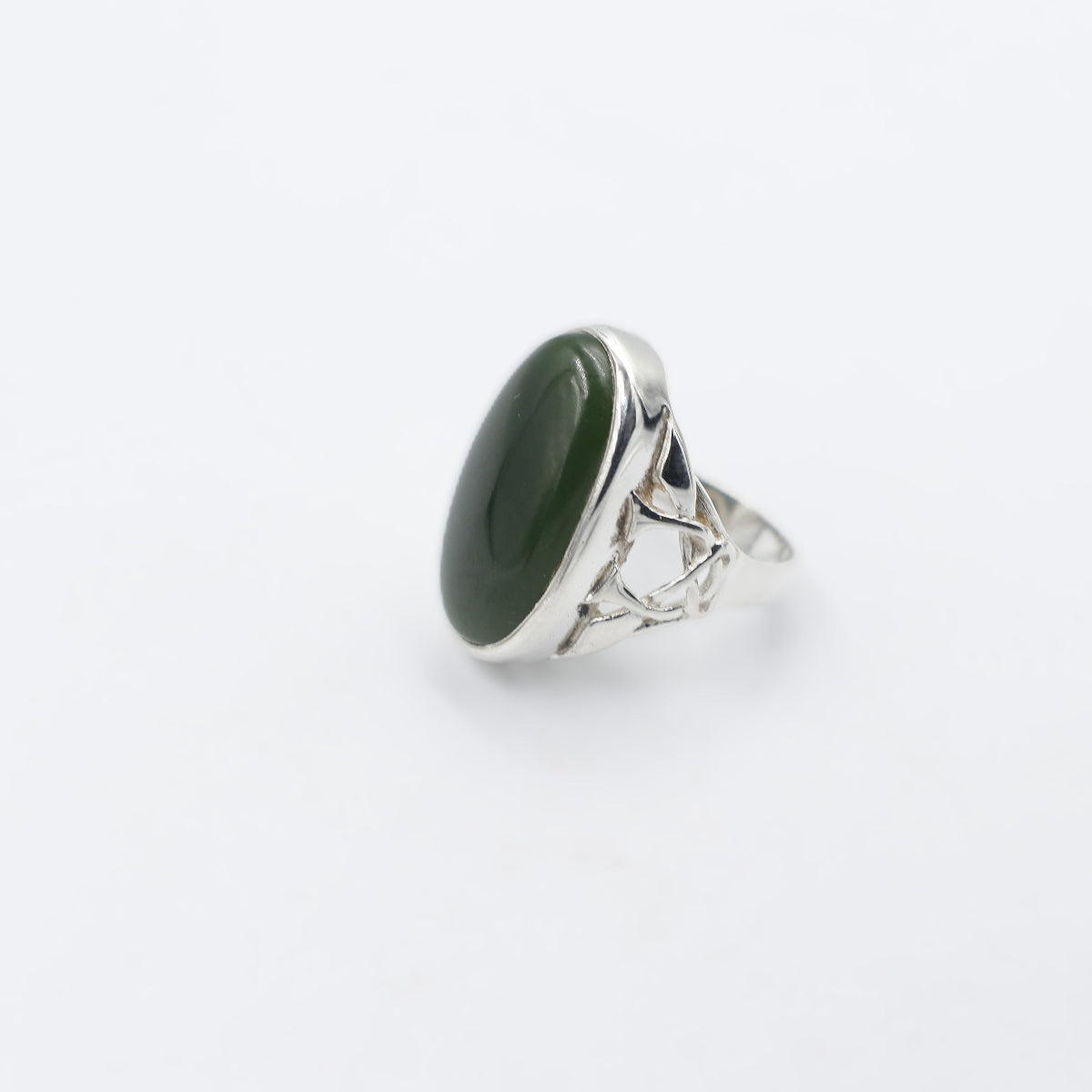Stg Silver Ring with Greenstone ALX323