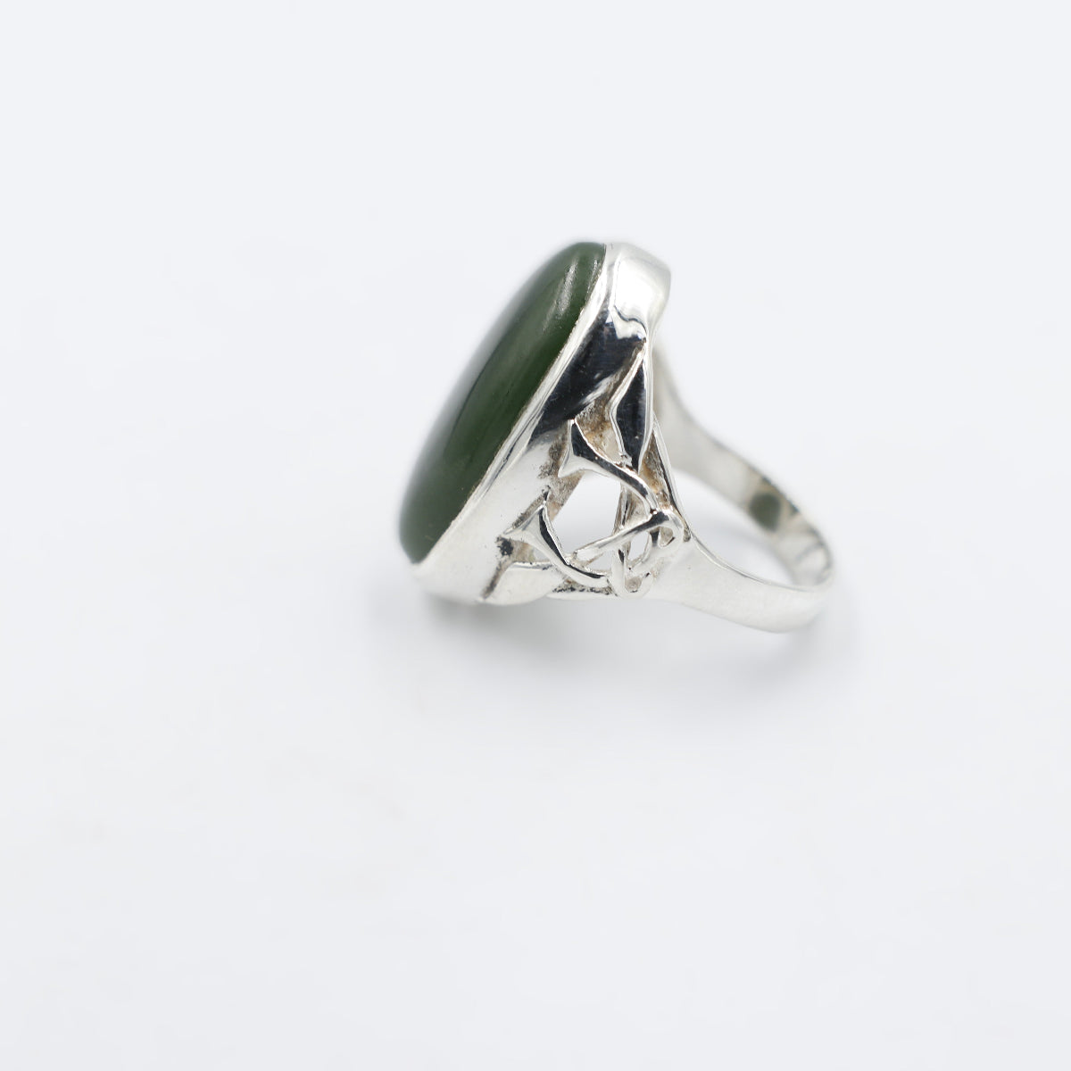 Stg Silver Ring with Greenstone ALX323