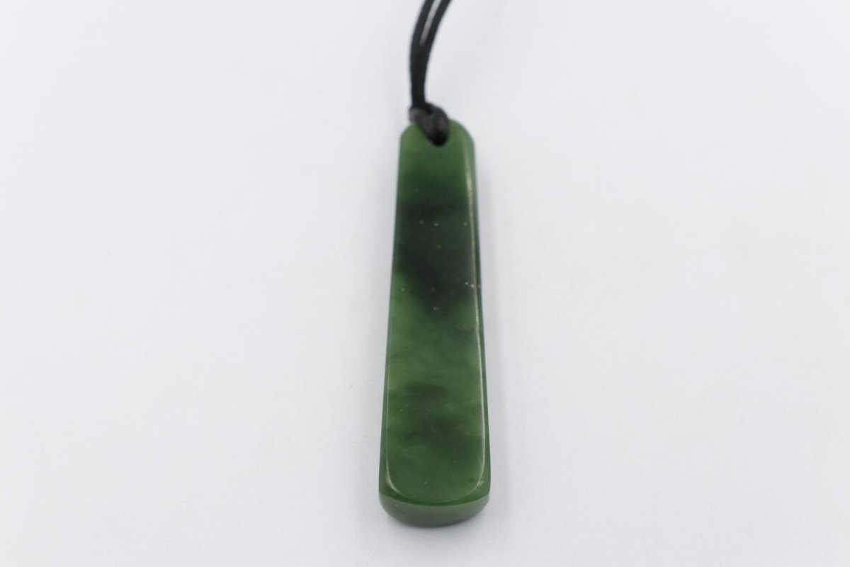 New Zealand Greenstone Drop JPEV1100