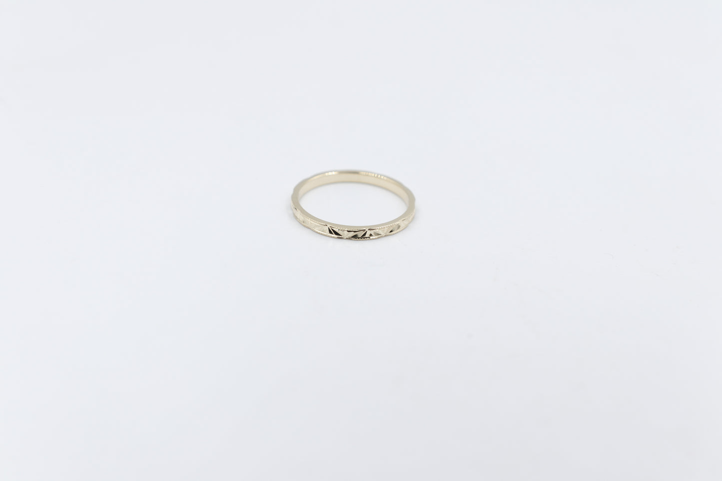 9ct Gold Faceted Wedding Band F1406 2mm