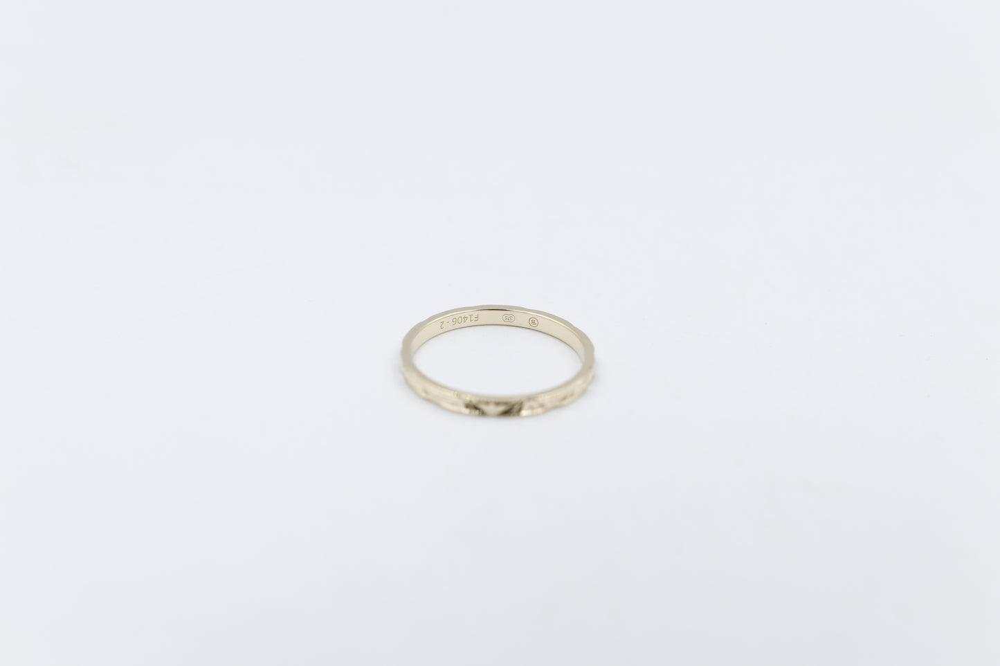 9ct Gold Faceted Wedding Band F1406 2mm