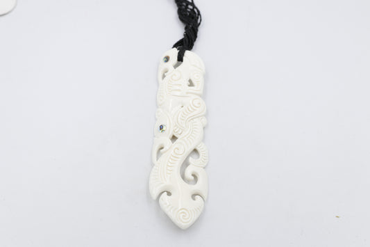 Bone Manaia Pendant XL BPXL017