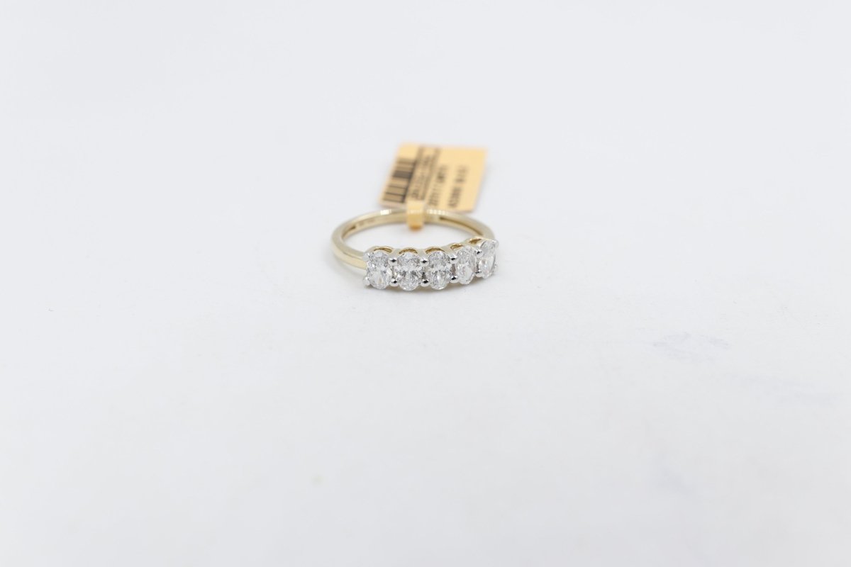 14ct Yellow Gold Lab Grown Oval Diamond 1ct TDW Ring
