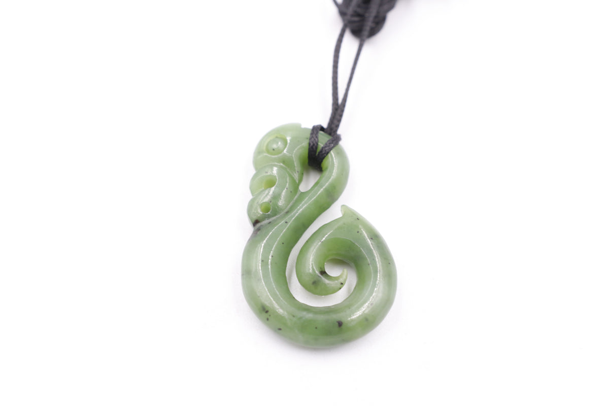 New Zealand Greenstone Manaia HPN513