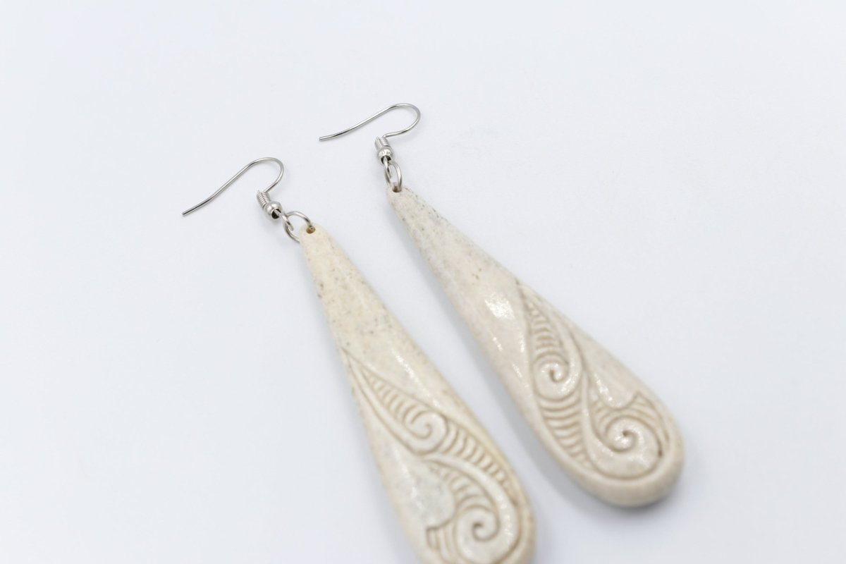 Whalebone Earrings MSE16