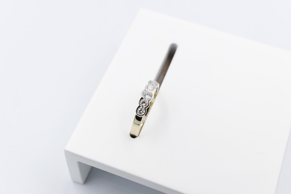 9ct Yellow Gold TDW 0.46ct Lab Grown 5 Stone Diamond Ring