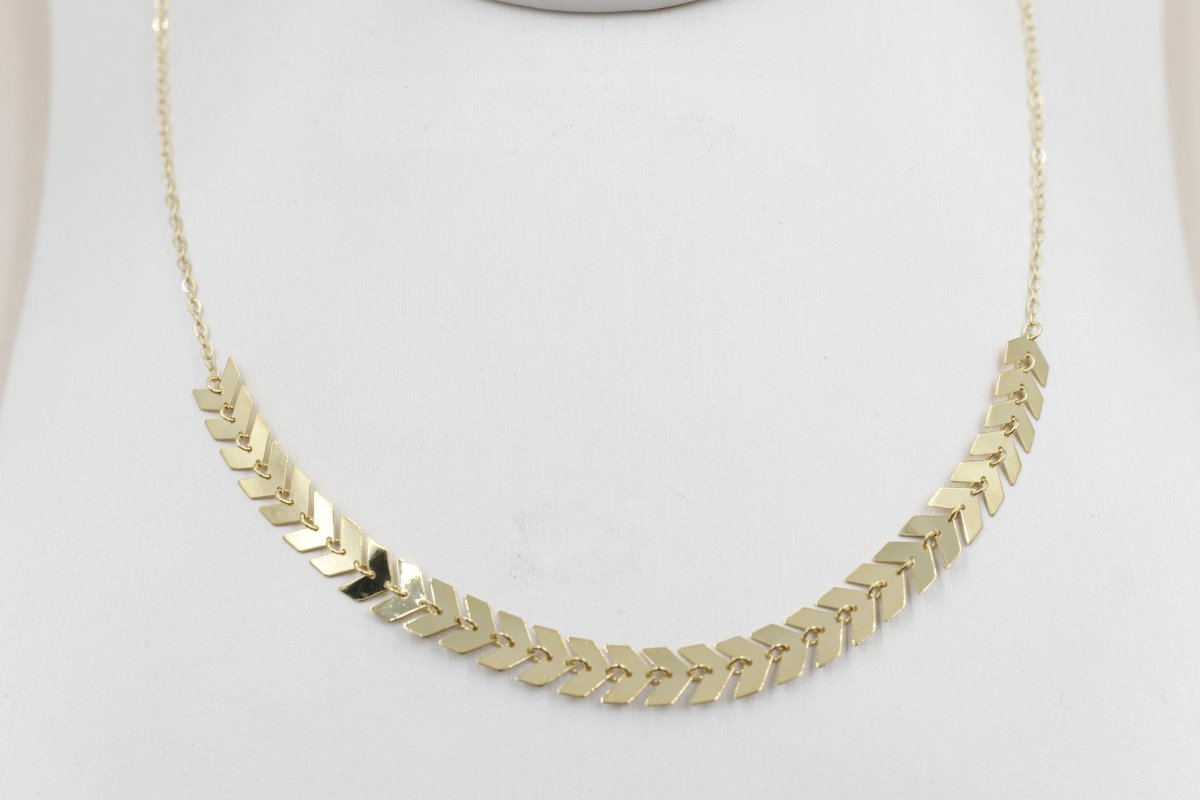 9ct Gold Trace Link with arrow shape pendents HHX802/1