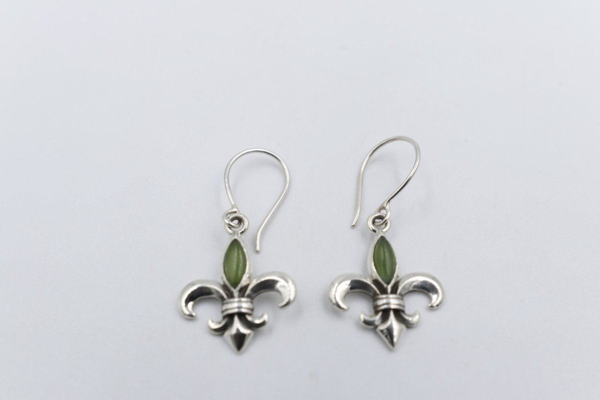 Stg Silver Set Pounamu Fleur de Lis Earrings