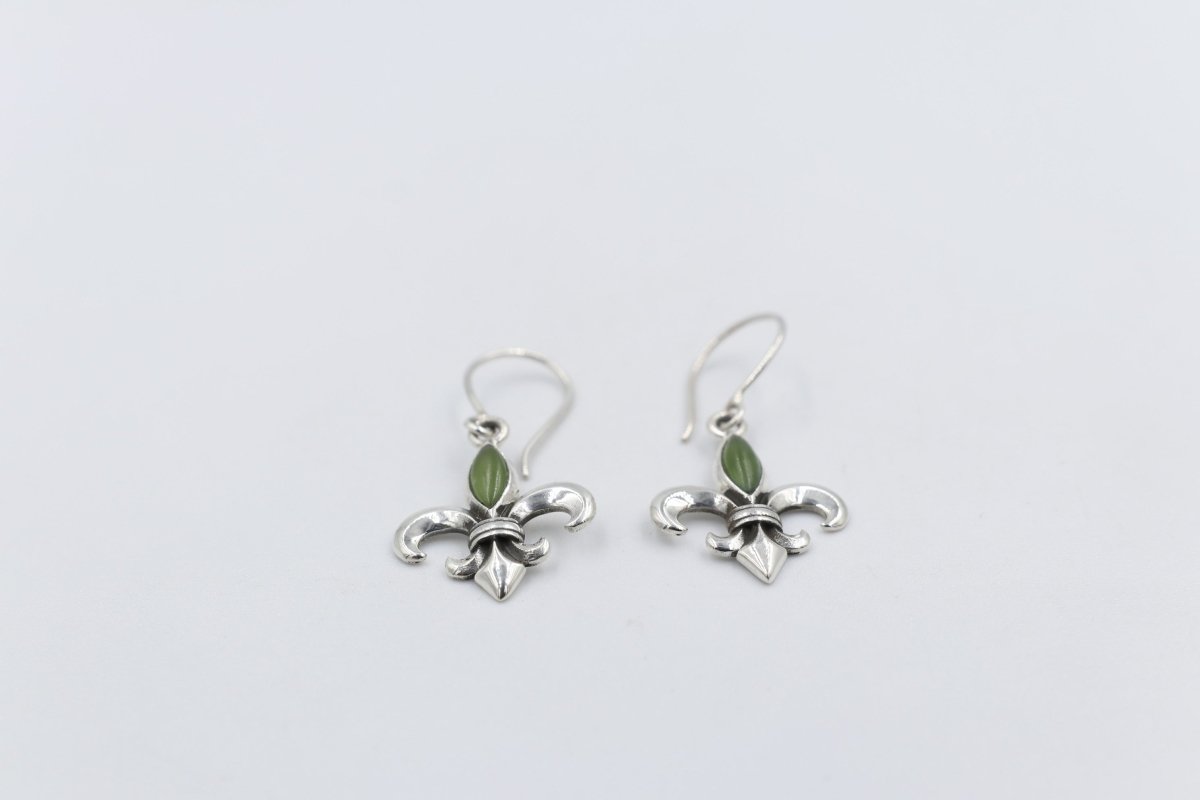 Stg Silver Set Pounamu Fleur de Lis Earrings