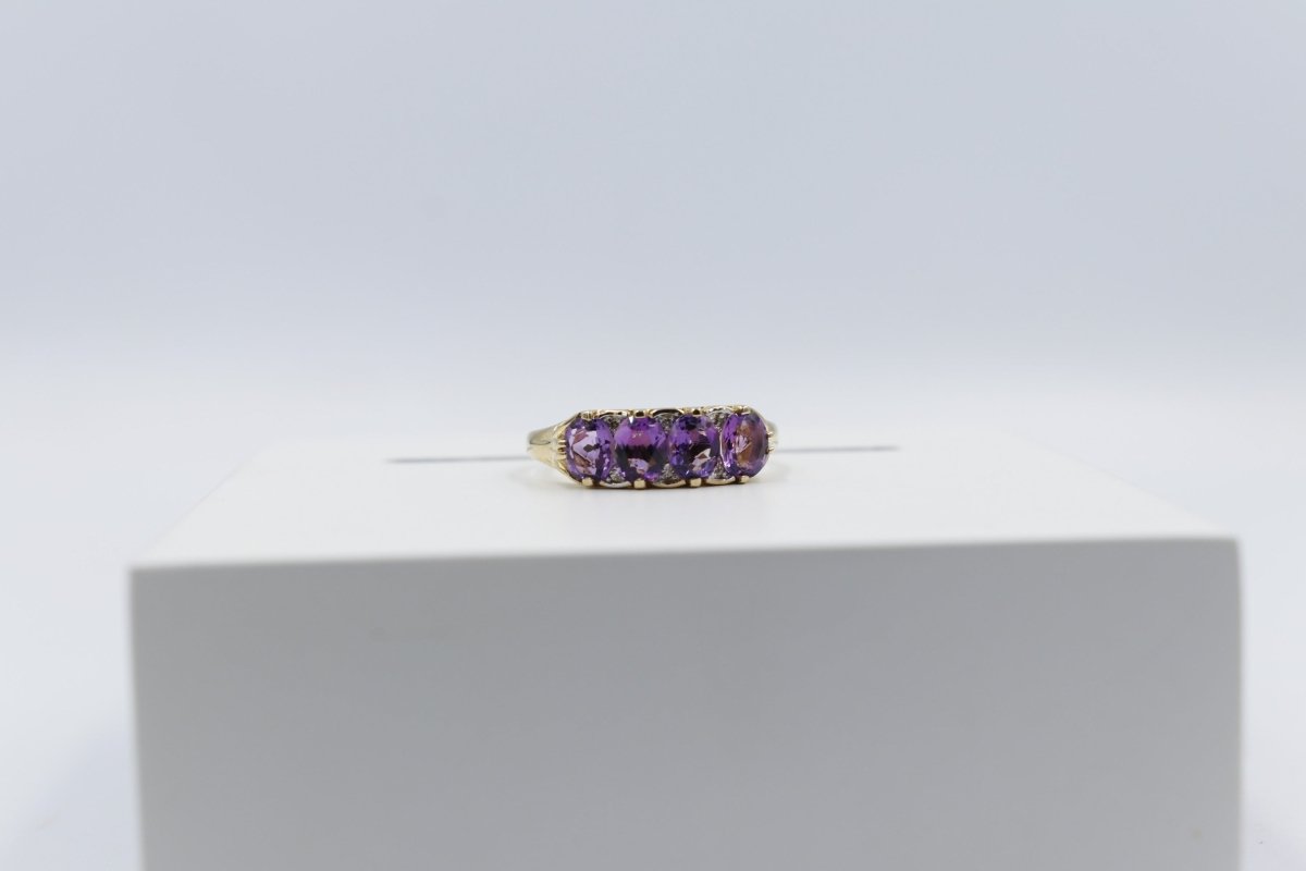 9ct Gold Amethyst & Diamond ring SYR7993