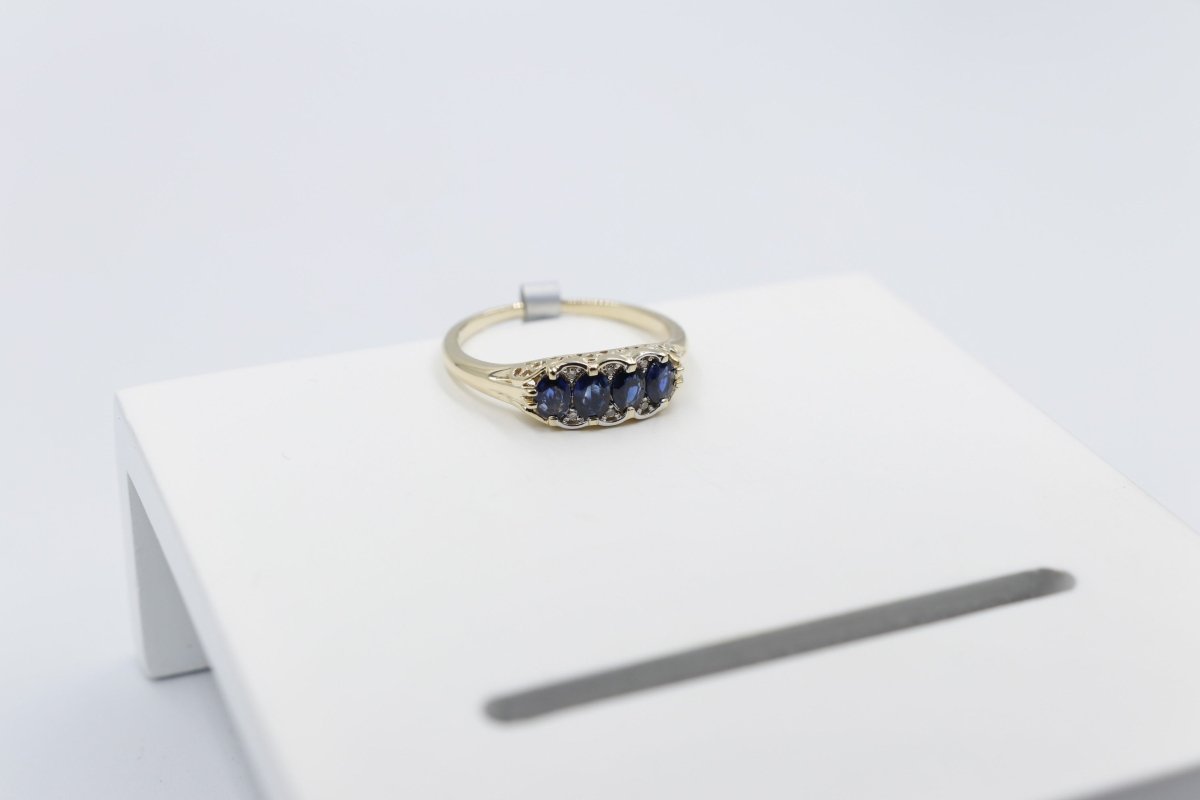 9ct Gold Sapphire & Diamond ring SYR7987S