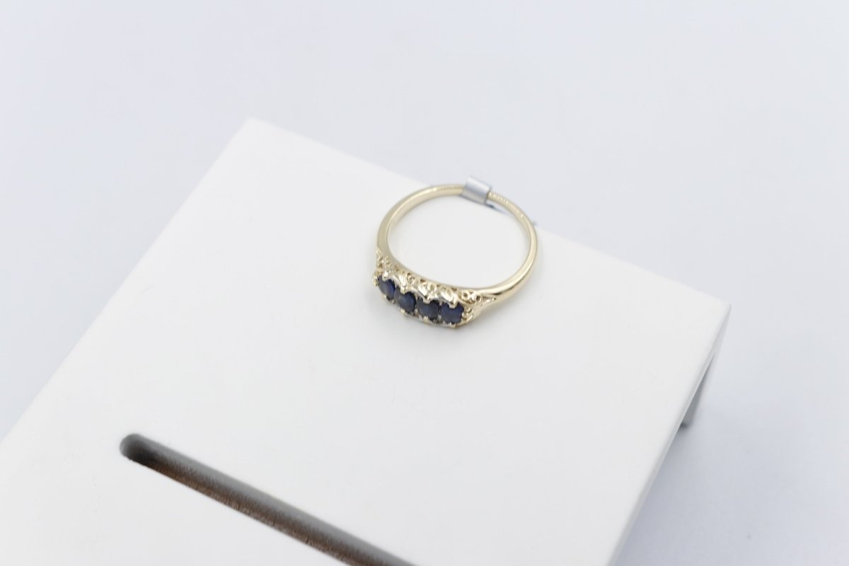 9ct Gold Sapphire & Diamond ring SYR7987S