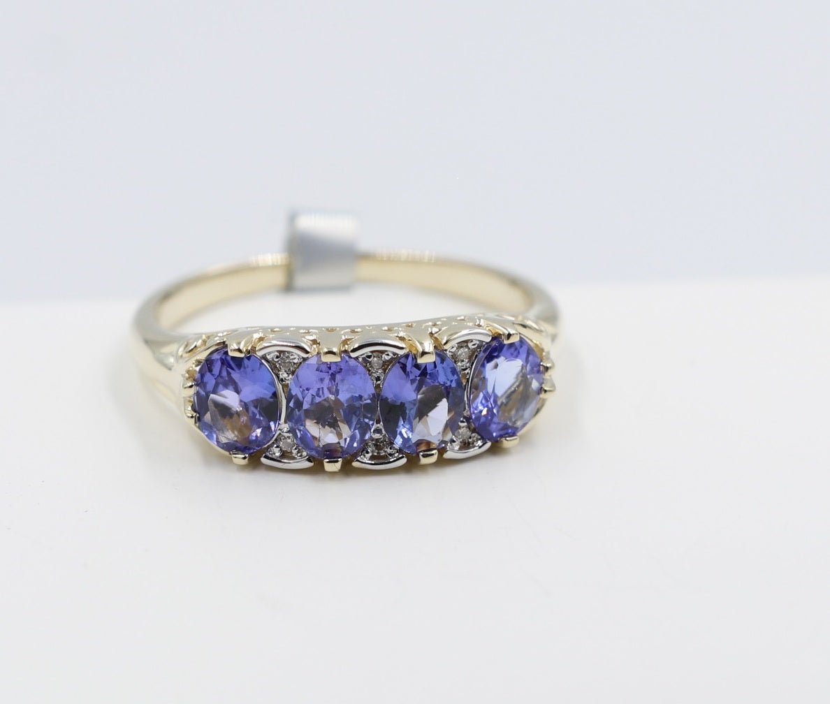 9ct Gold Tanzanite & Diamond ring SYR7993T