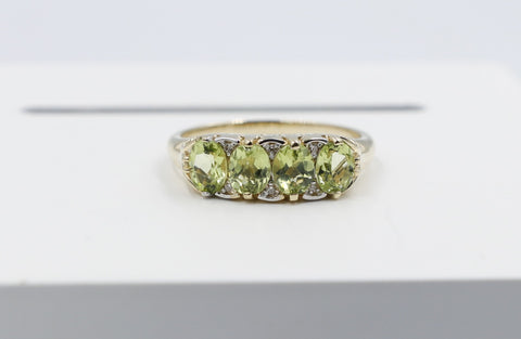 9ct Gold Peridot & Diamond ring SYR7993