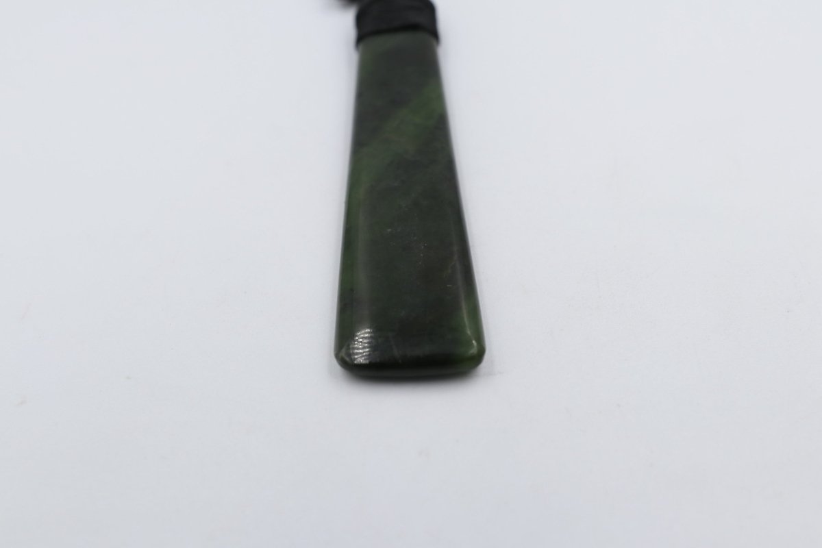 New Zealand Greenstone Toki WT105