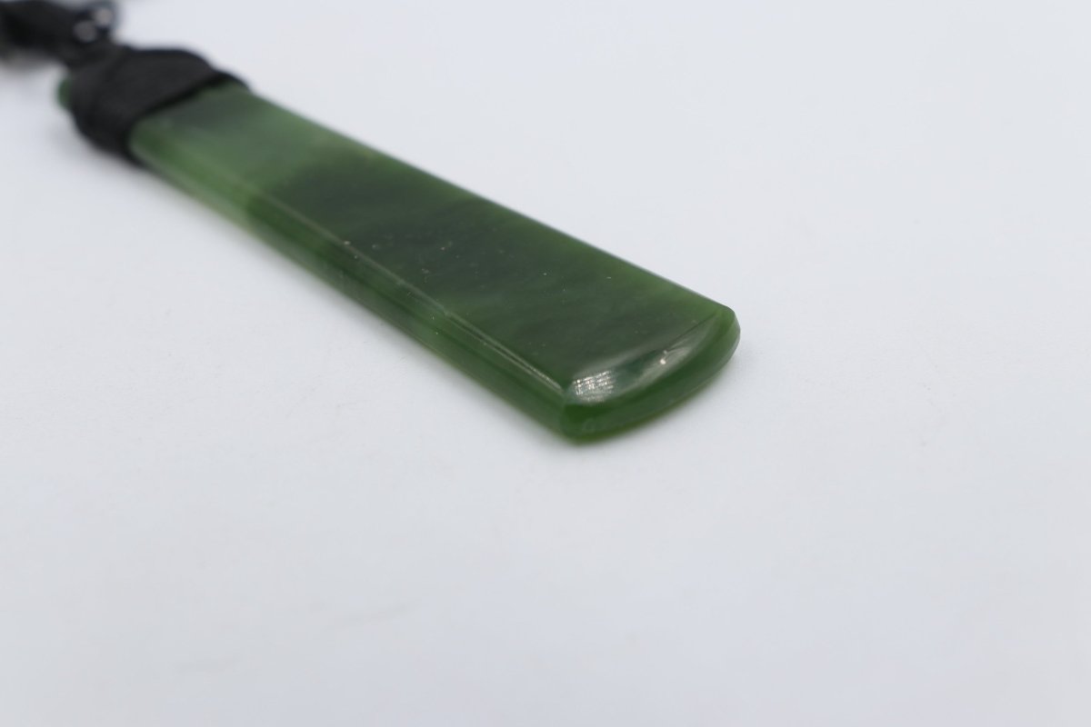 New Zealand Greenstone Toki WT90E
