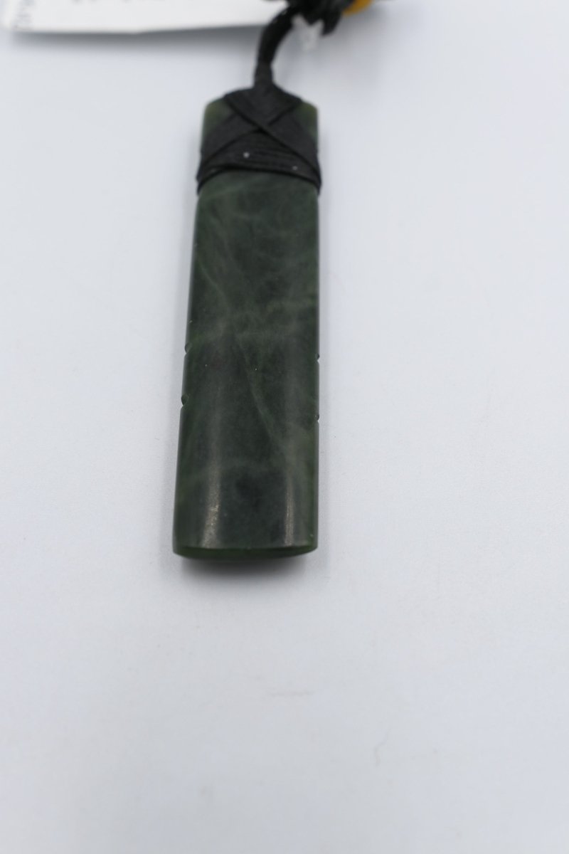 New Zealand Greenstone Toki WT102