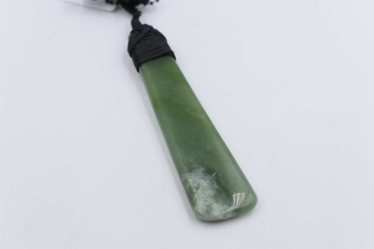 New Zealand Greenstone Toki WT75