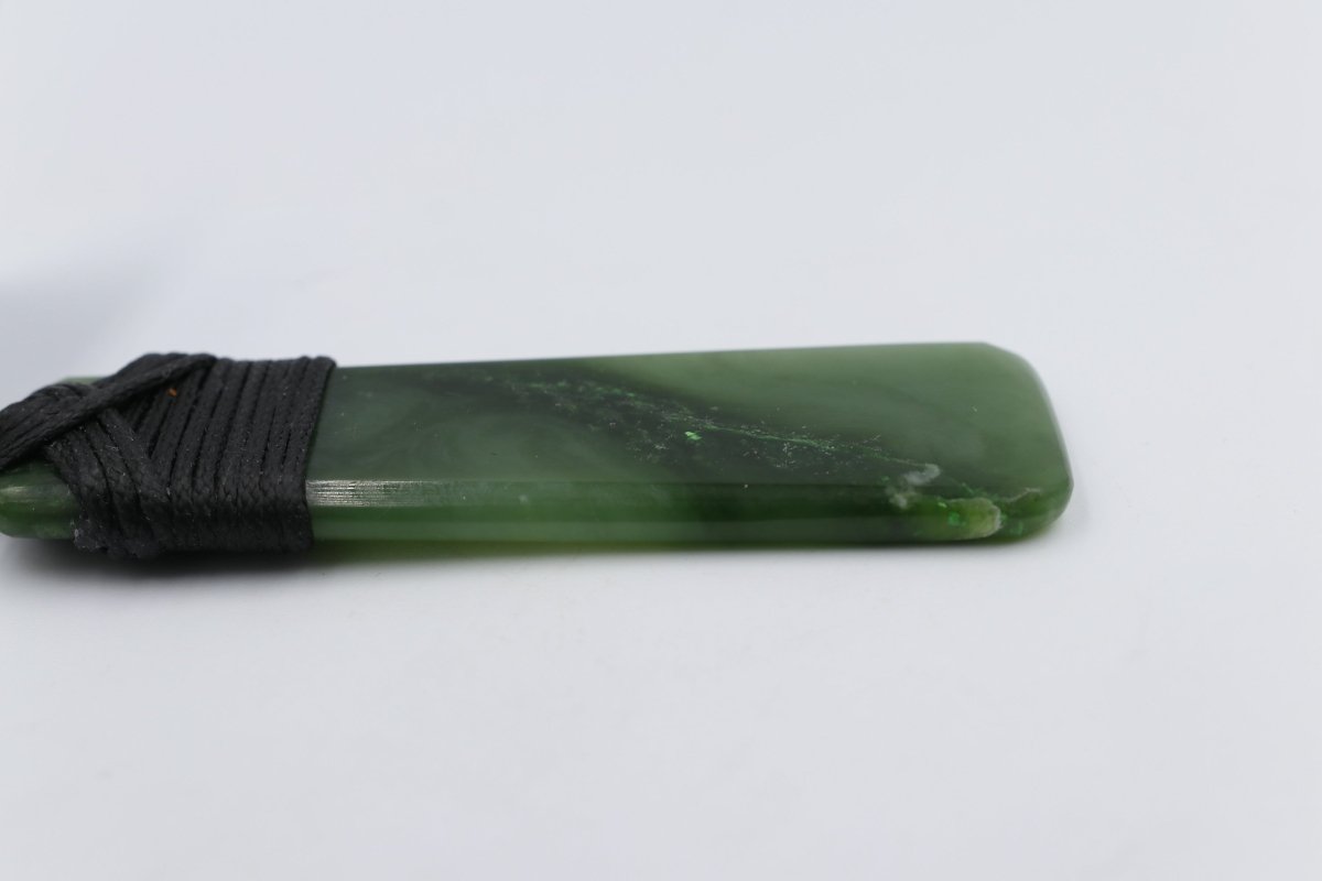 New Zealand Greenstone Toki WT105B