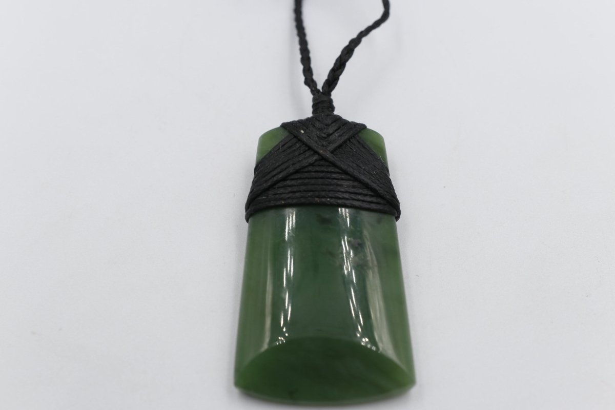 New Zealand  Greenstone Polished Toki WG828050