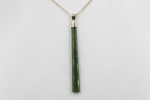 9ct Gold Set New Zealand Greenstone  SJ109