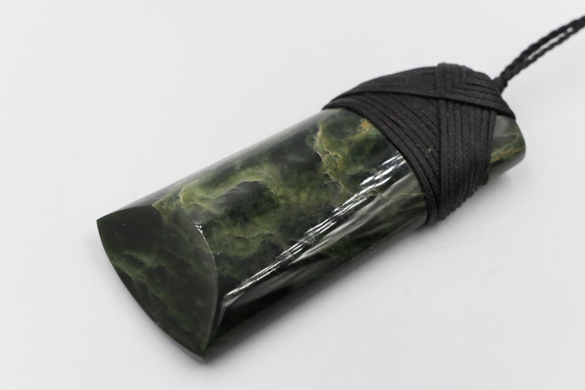 New Zealand Greenstone Polished Toki 95mm