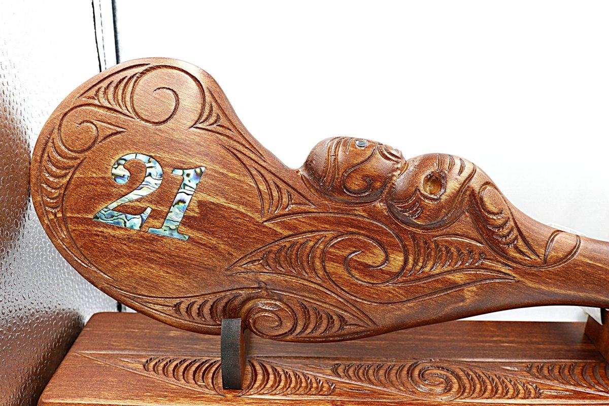New Zealand Made Wood Paua 21st Wahaika With Base