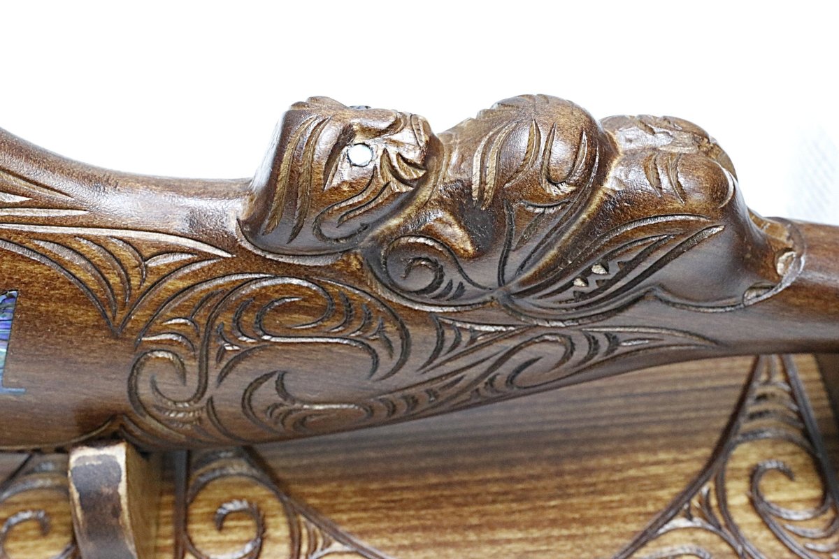 New Zealand Made Wooden Paua 21st Large Wahaika With Base
