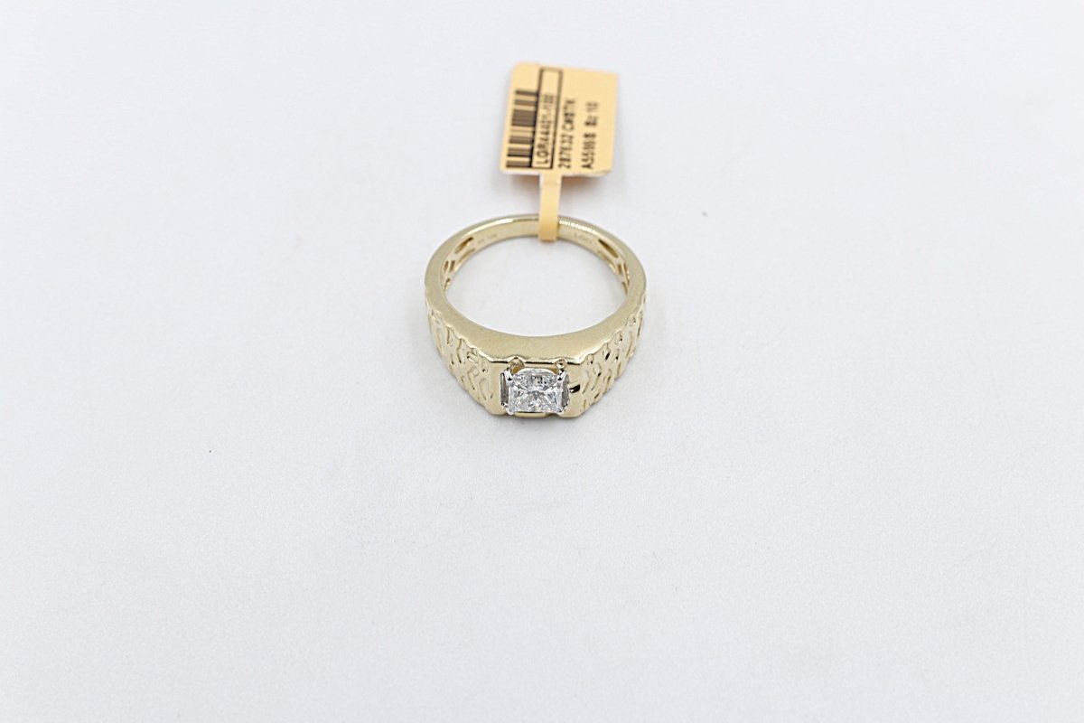 10K Gold Lab Grown 1ct Princess Cut Diamond Ring