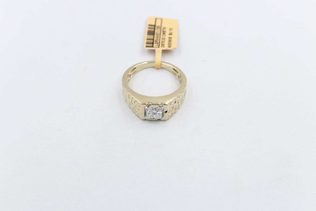 10K Gold Lab Grown 1ct Princess Cut Diamond Ring