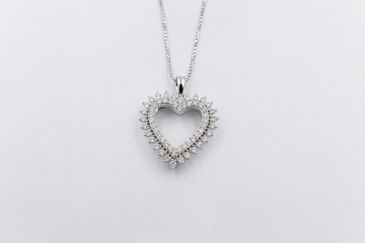 10K White Gold Diamond Heart Pendent SKP25072