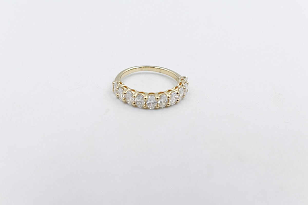 18ct Gold Lab Grown Oval Diamond Ring 1.5ct 081-00427