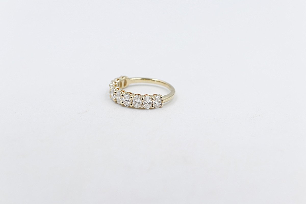 18ct Gold Lab Grown Oval Diamond Ring 1.5ct 081-00427